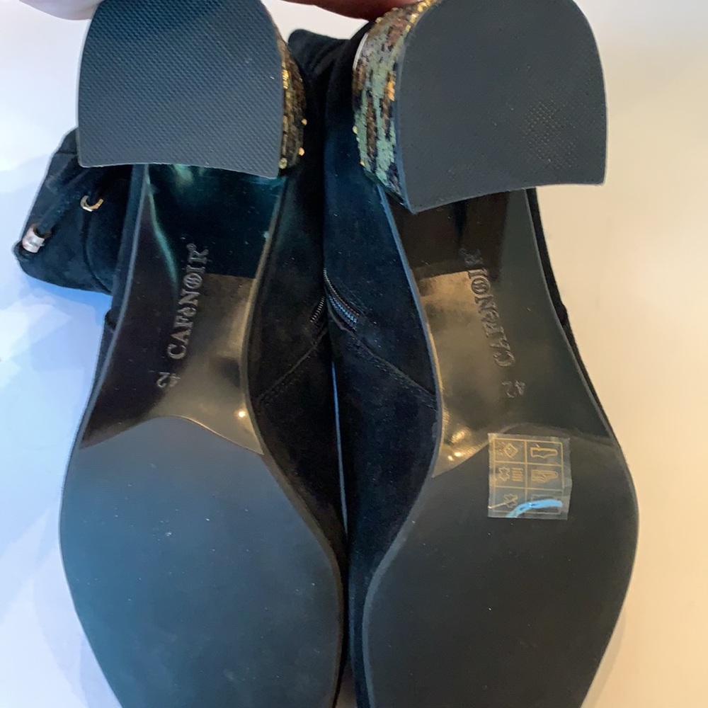 New never worn suede boot with sparkle heel - Picture 4 of 6